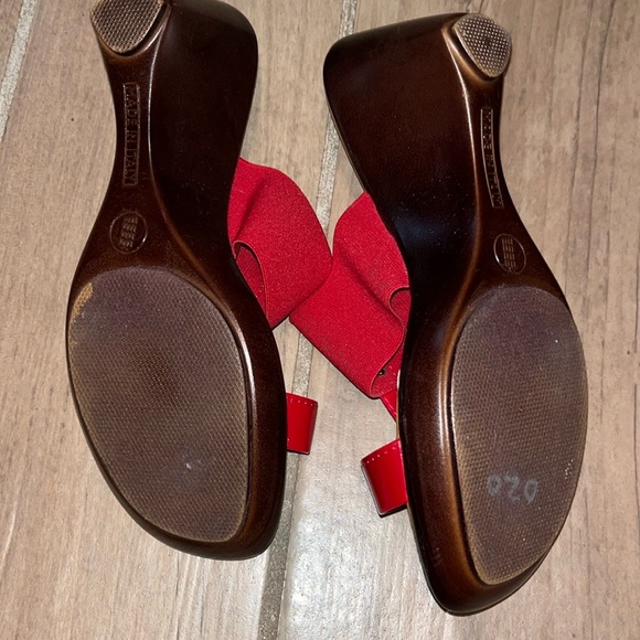 EUC red Italian shoemaker wedge sandals. - Picture 6 of 7